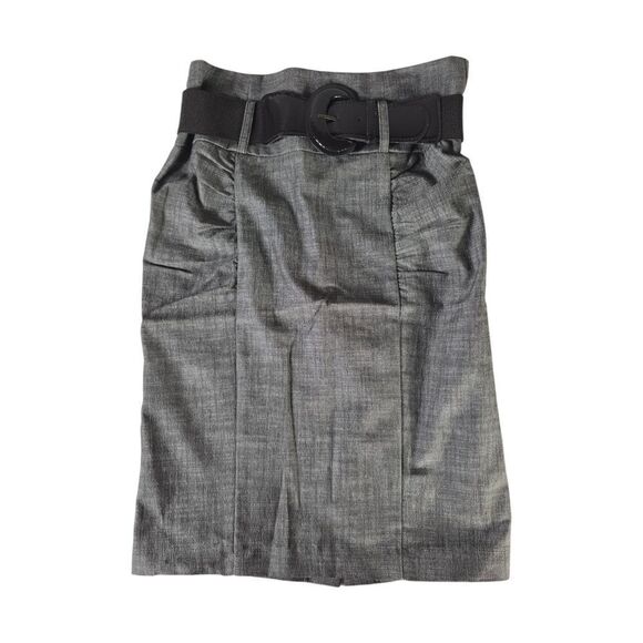 Elegant Gray Skirt with Black Details - Picture 1 of 3